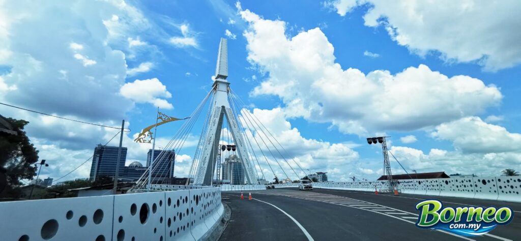 Datuk Amar Juma’ani Bridge @ Kuching