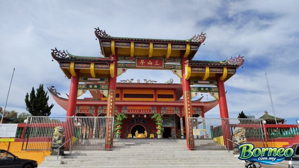 Sam San Kuet Bong Temple @ Kuching